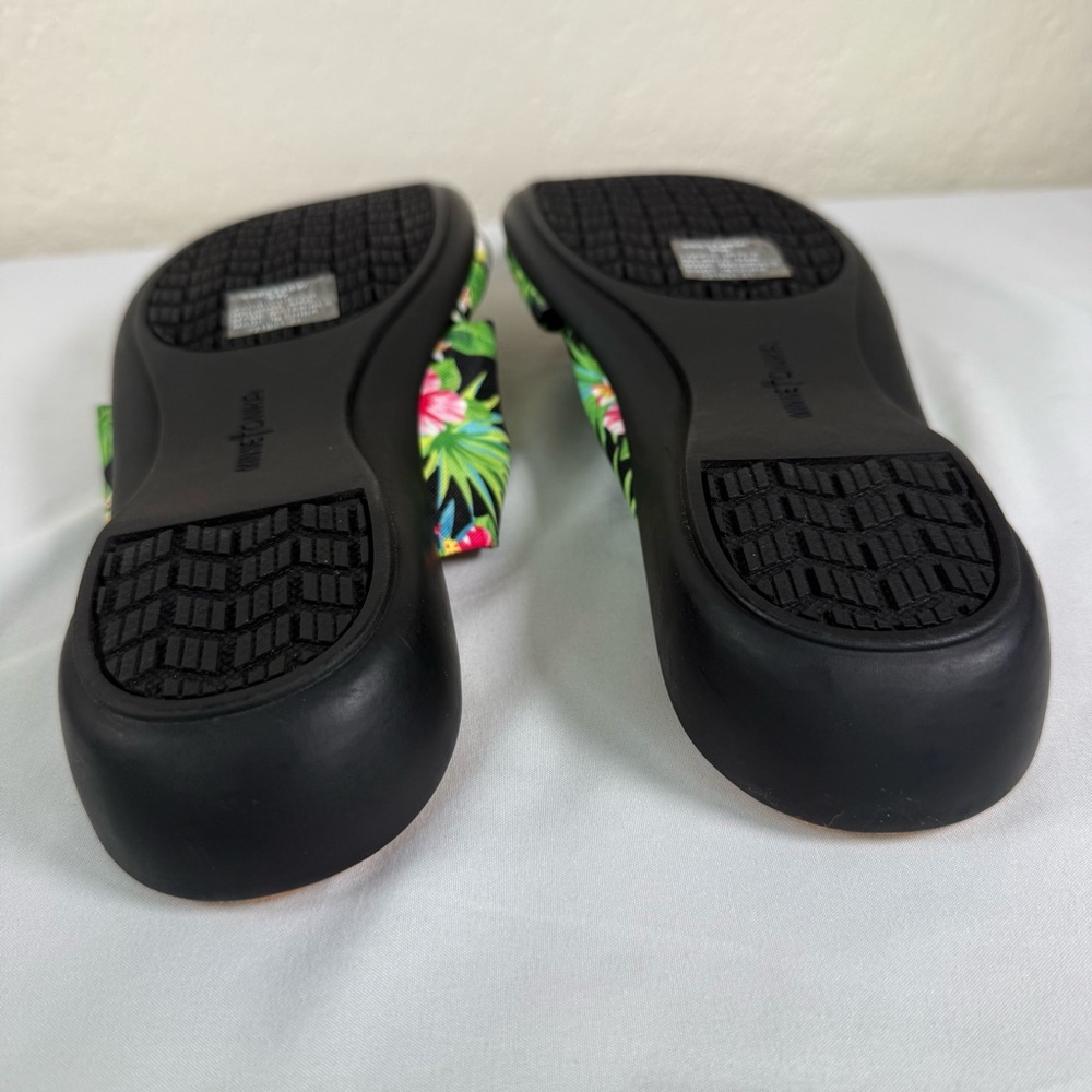 -ON HOLD- NEW Minnetonka Sarong Tropical Floral Summer Slide Sandals Size 9 WIDE - Picture 10 of 12